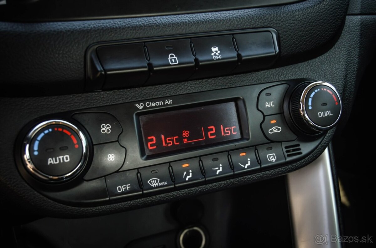 Kia Ceed 1.6 CRDi 81kW 2012 • 6 rýchlostí • Tempomat • - 15