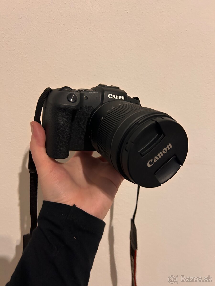 Canon EOS RP s bohatým príslušenstvom - 15