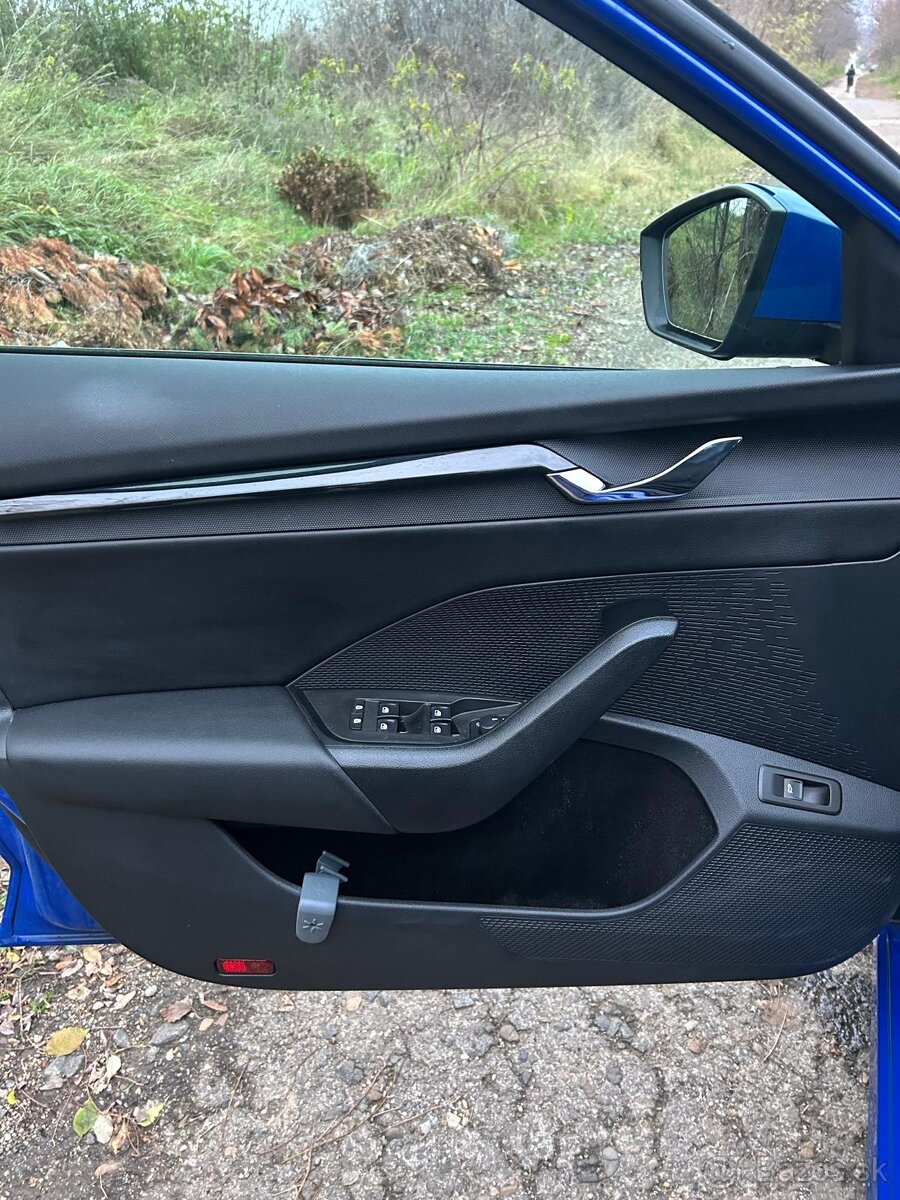 Škoda Octavia Combi 1.5 TSI DSG 110KW VIRTUAL COCKPIT ŤAŽNÉ - 15