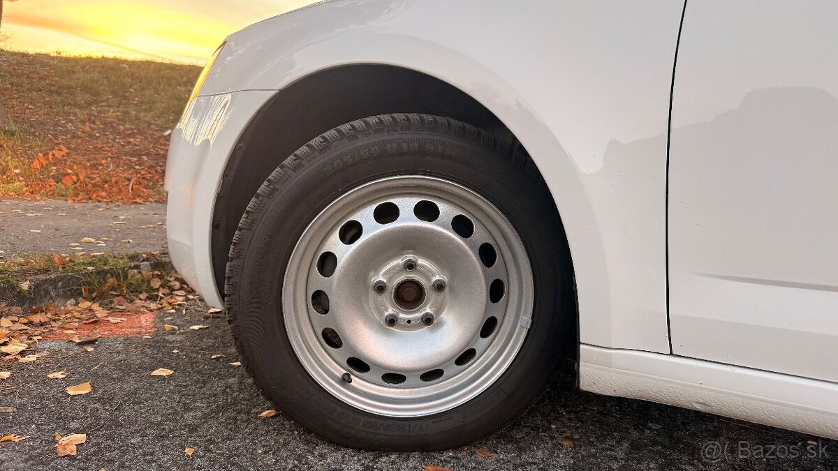 Škoda Octavia Combi 1,6 TDi Elegance - 15