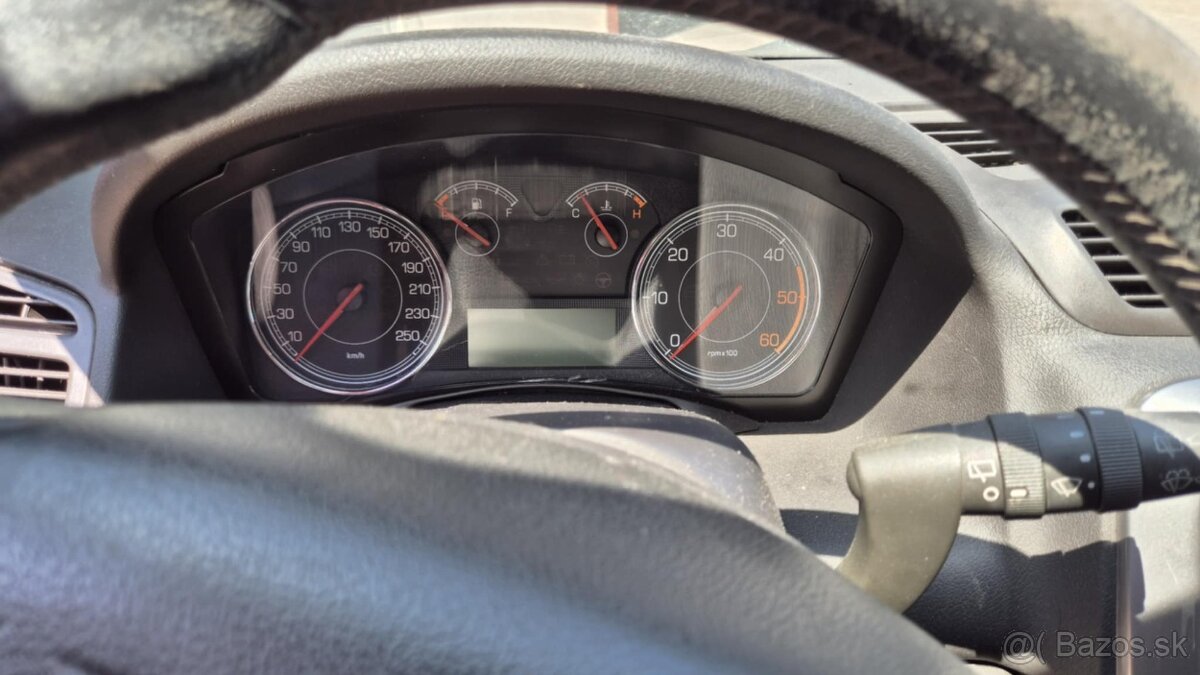 Fiat Croma 1,9JTD 110kw kód motora: 939A2000 - 15