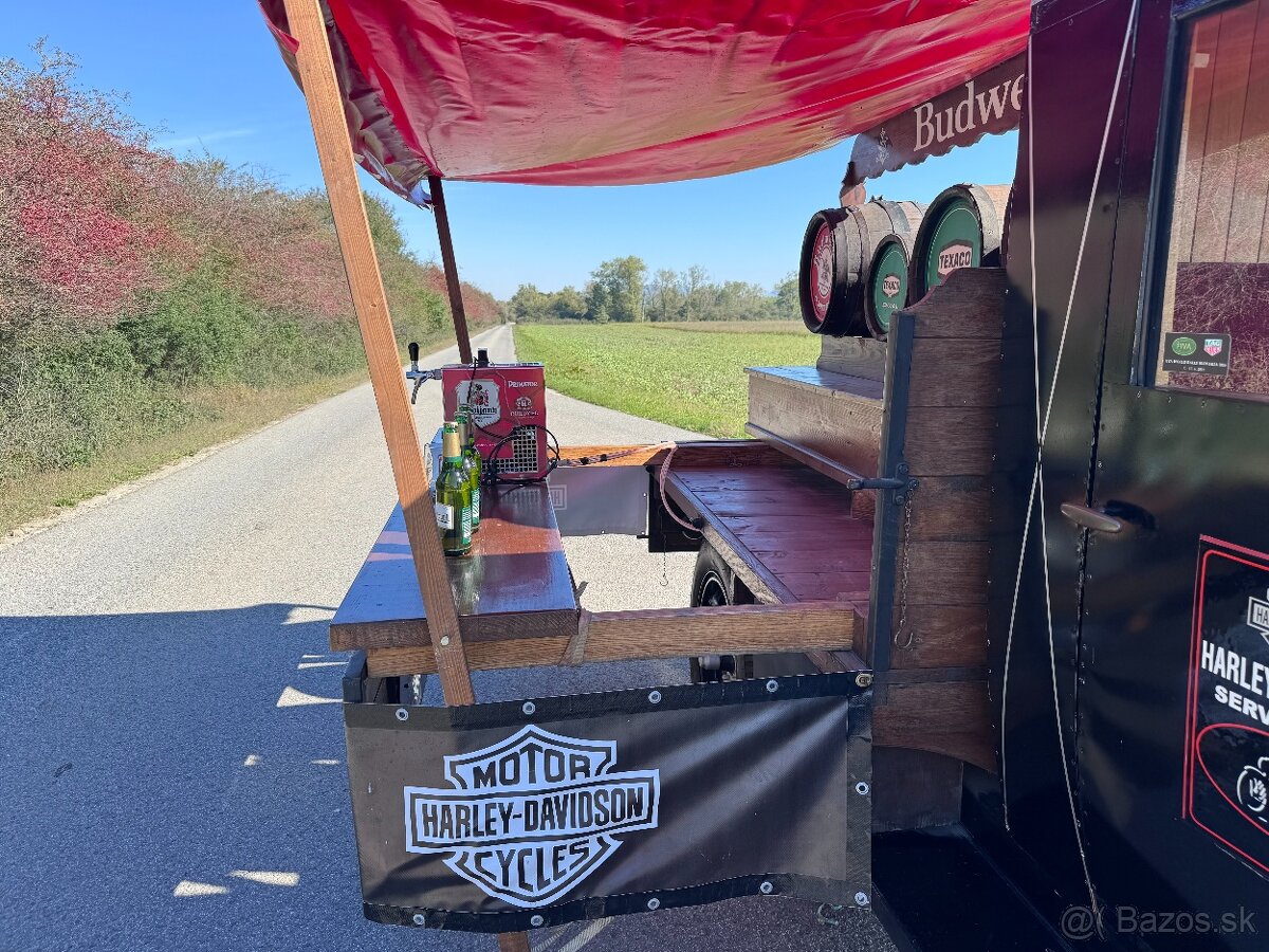 ✅ Chevrolet Truck z roku 1931 s nadstavbou pojazdný BAR - 15