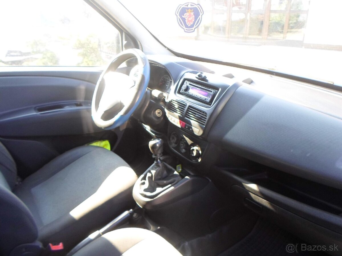 Fiat Doblo - 15