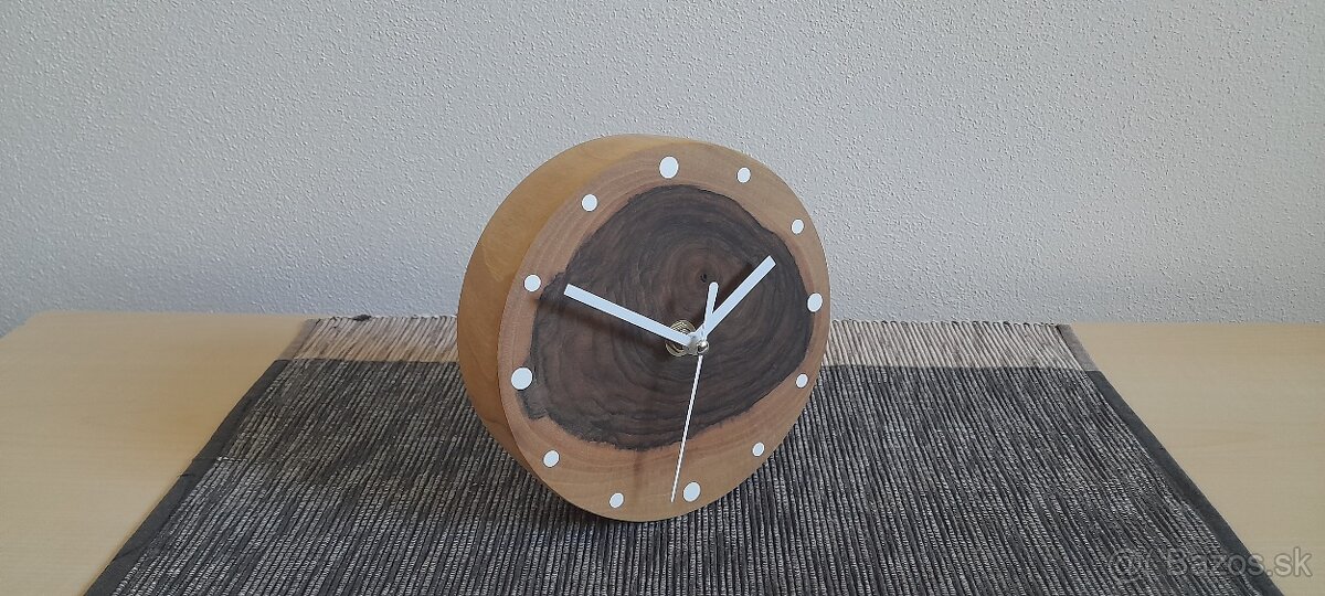 Drevené stolové hodiny - 15