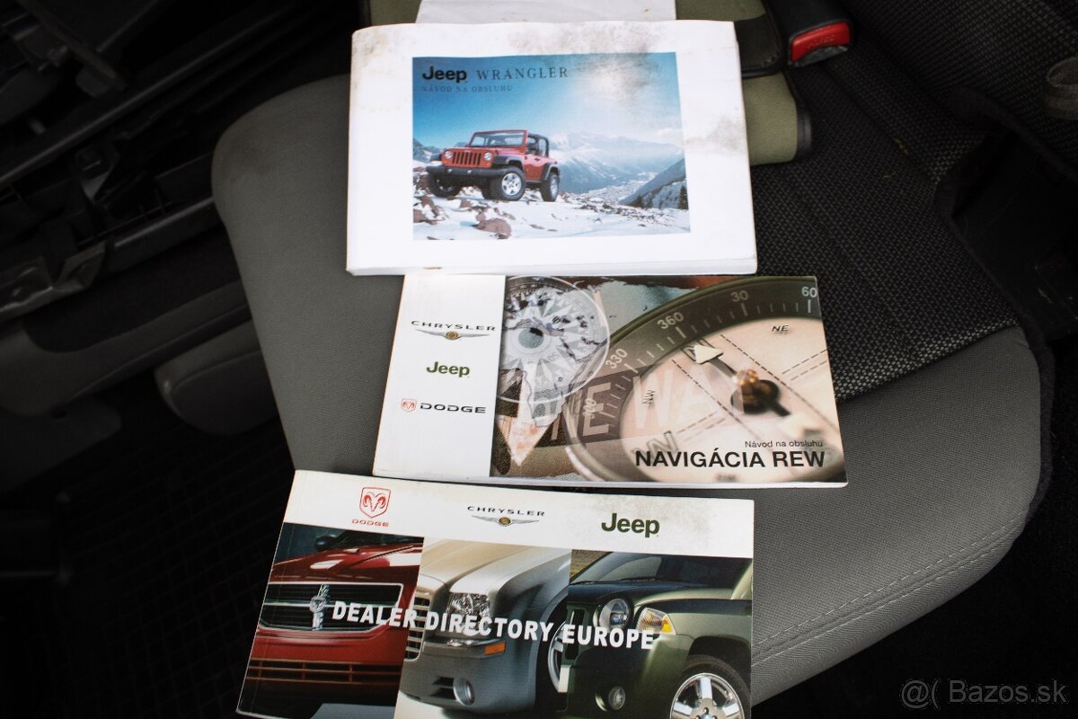 Jeep Wrangler 2.8 CRD Unlimited, 1.majiteľ, SK-auto, nelak - 15