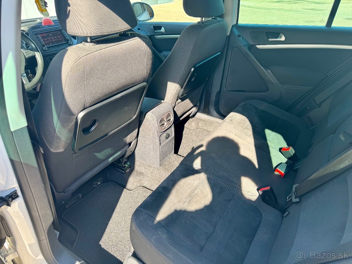 Volkswagen Tiguan 4X4 sport - 15