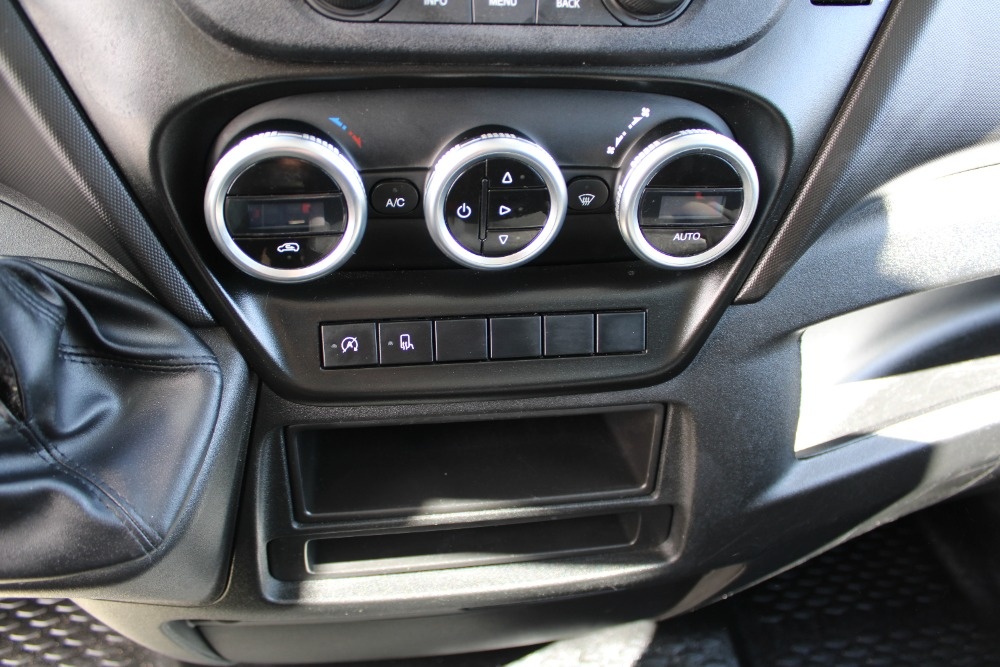 Iveco Daily, 35S160 2,3 Maxi+klima+6 míst TOP - 15