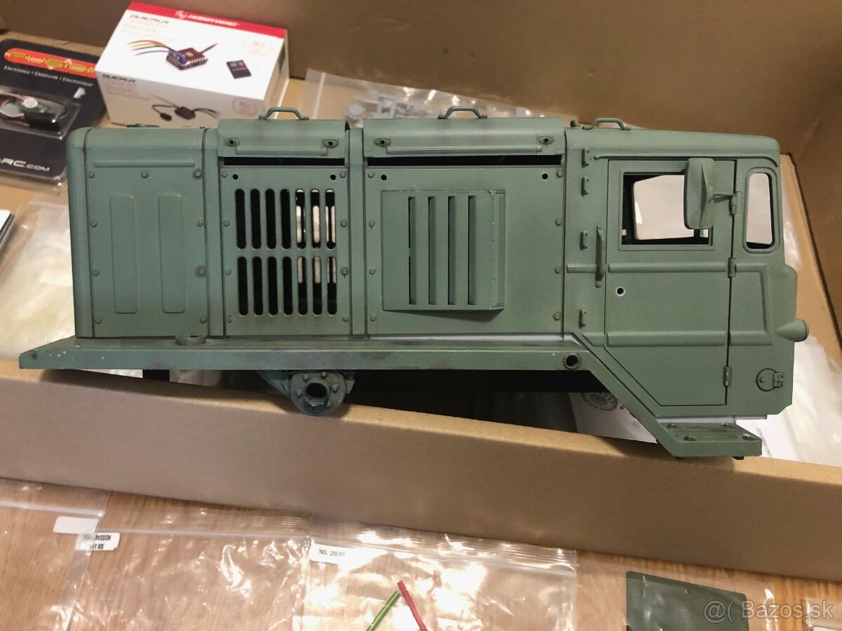 Rc model CROSS RC Mammoth BC 8x8 1/12 MAZ 537 - 15