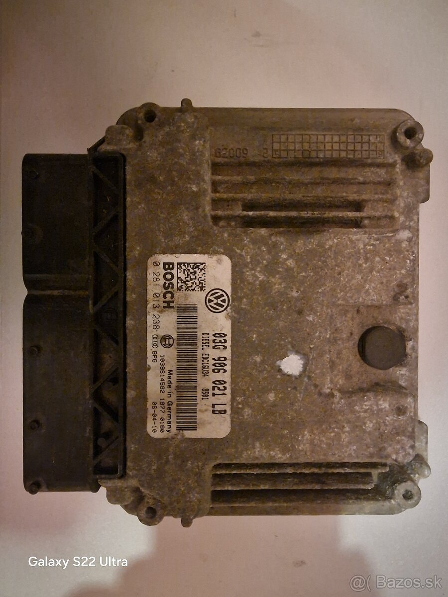 Predám riadiacu jednotku ECU - 15