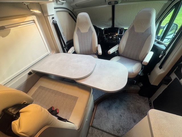 Autokaravan na prenájom - 15