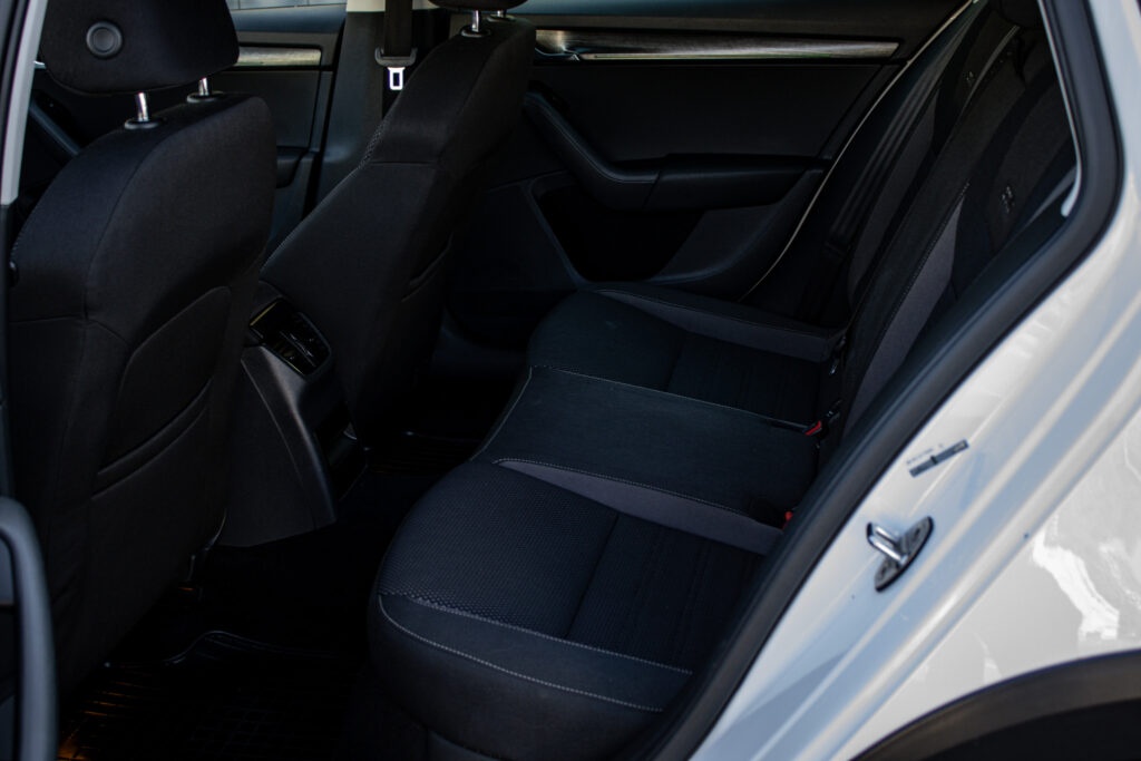 Škoda Octavia SCOUT 2.0 TDI DSG 4x4 - 15