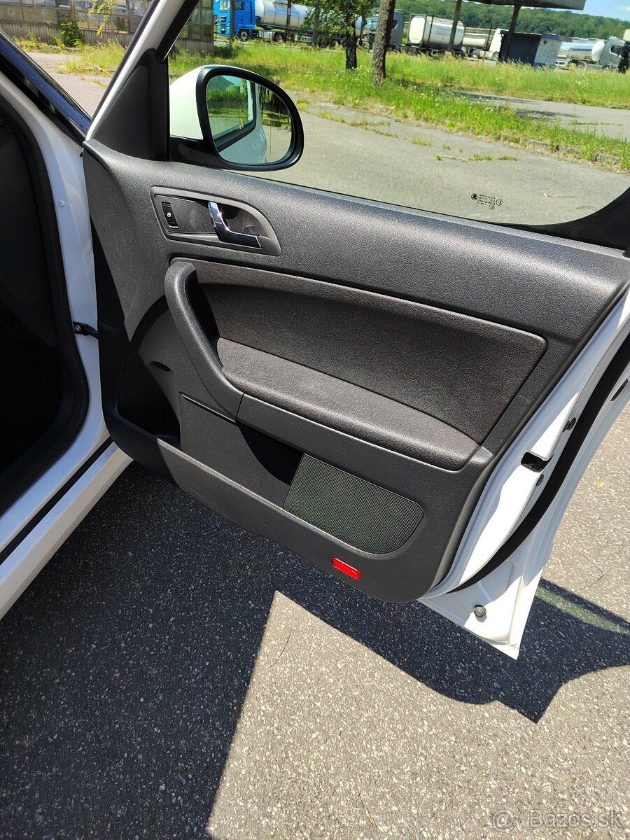 Škoda Yeti 2.0 TDI Ambition - 15