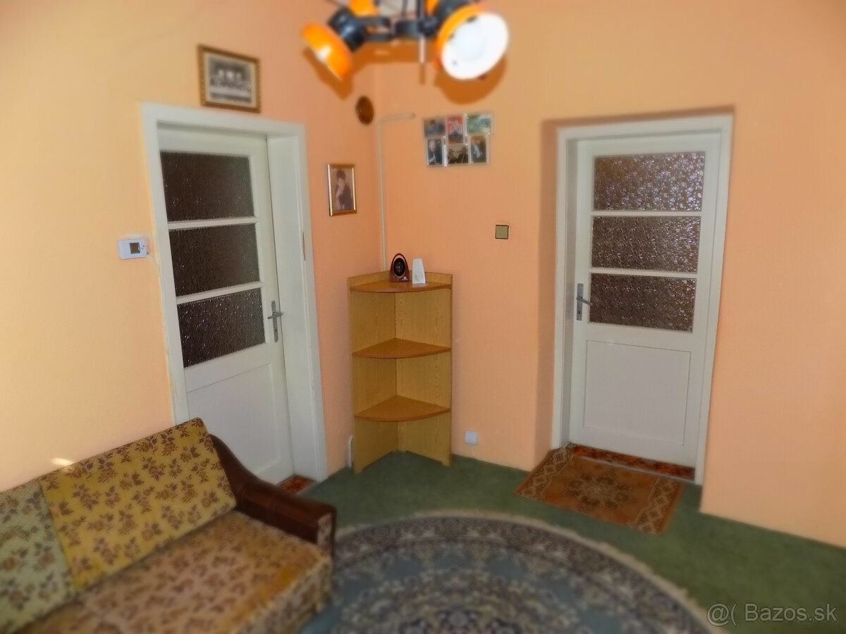 Na predaj 4 izb.dom s veľkou záhradou 3304 m2 v Rúbani pr - 15