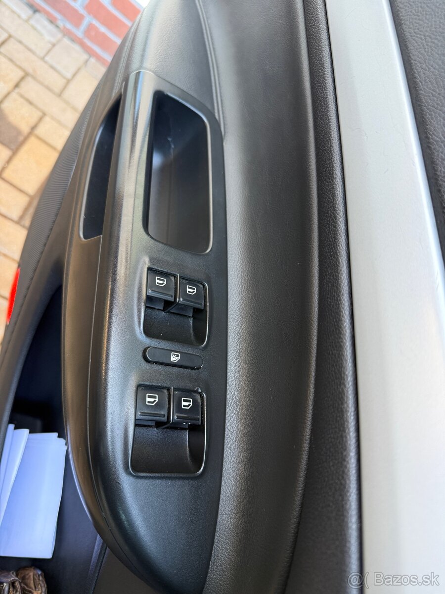 ŠKODA OCTAVIA 2 COMBI 1.9 TDI DSG - 15