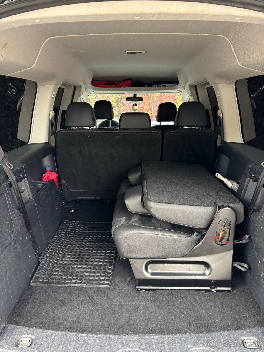 Volkswagen CADDY MAXI 2.0 75kW_ 2017_7miestne - 15