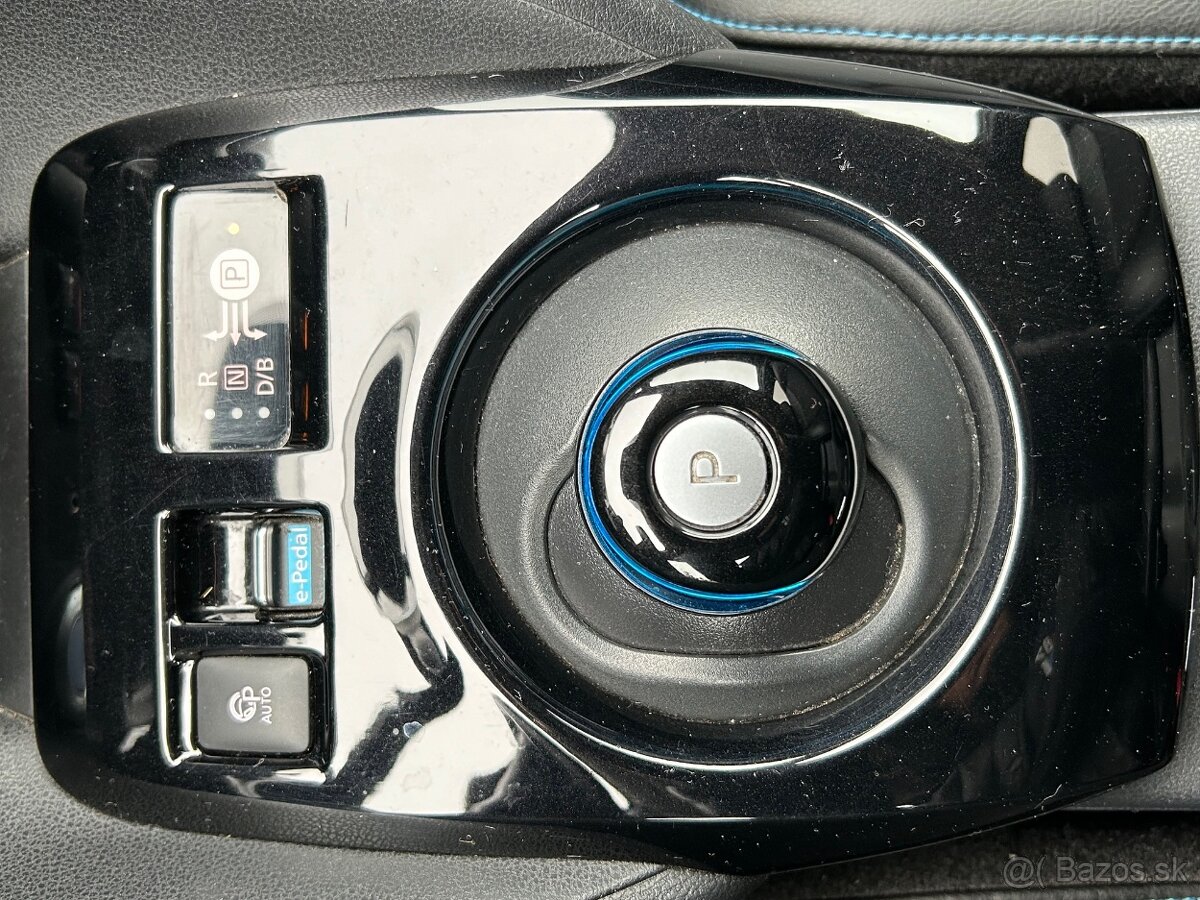 Nissan Leaf 40 kWh, Automat, Serv.kniha, Navi - 15