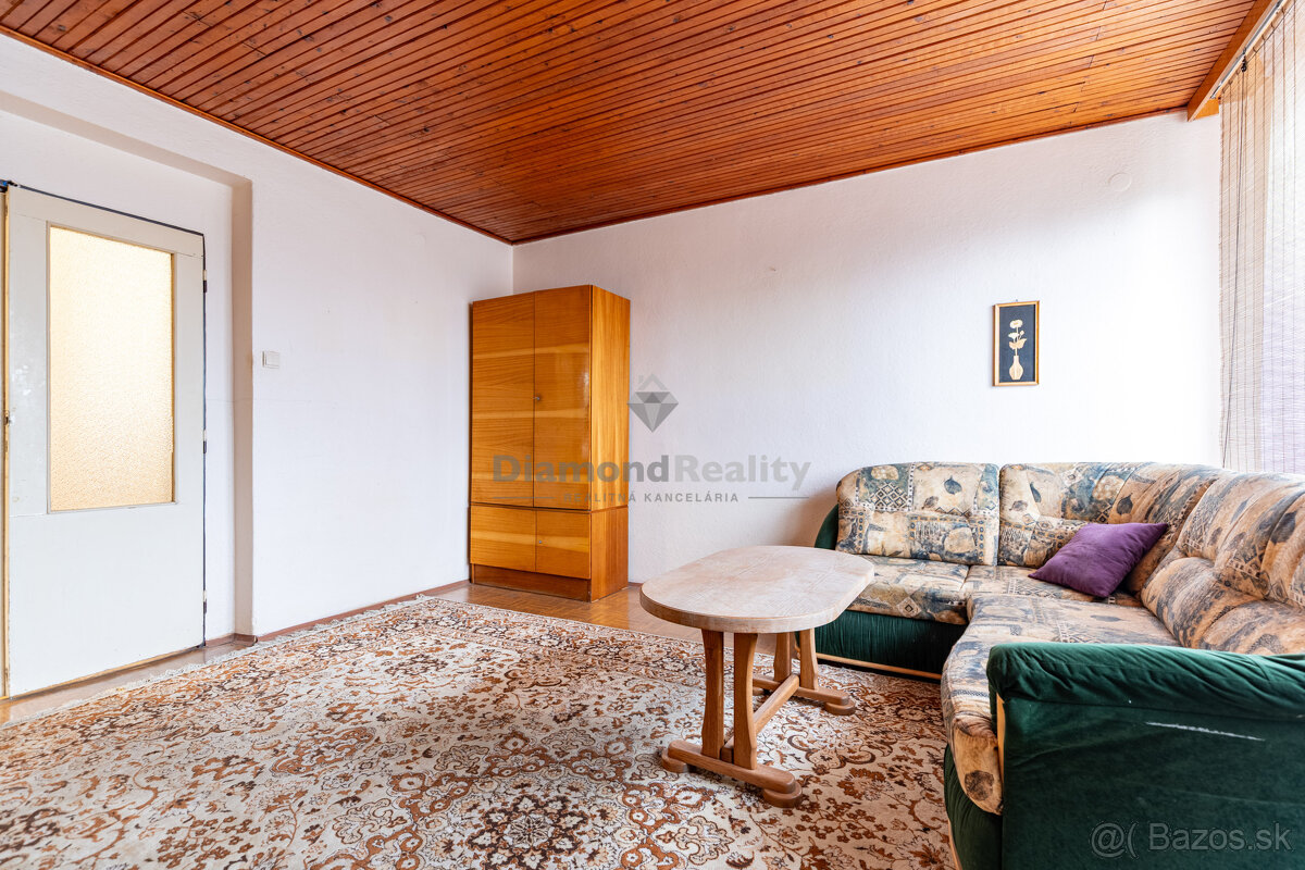 NA PREDAJ 6 IZBOVÝ RODINNÝ DOM S DVOMI BYTOVÝMI JEDNOTKAMI | - 15