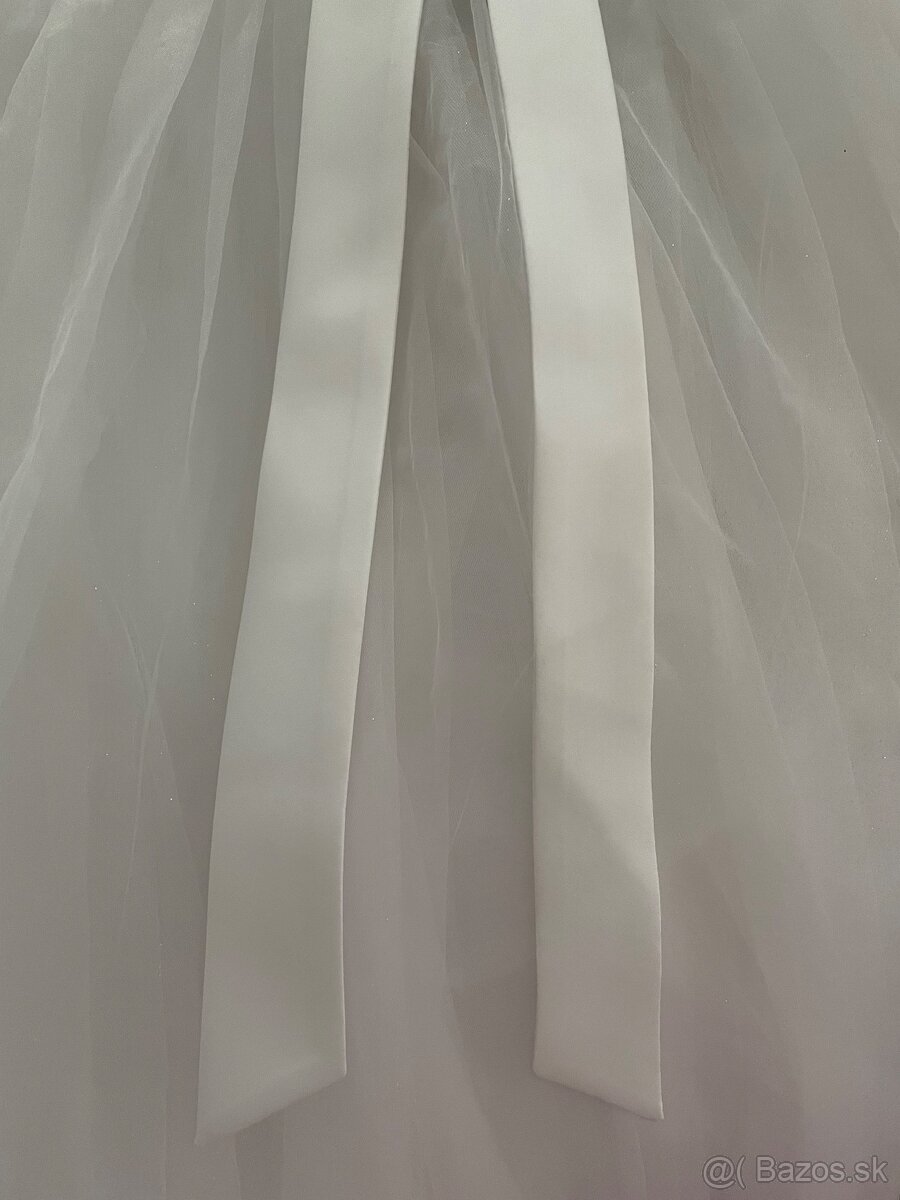 Svadobné šaty navrhnuté a ušité na mieru - 15