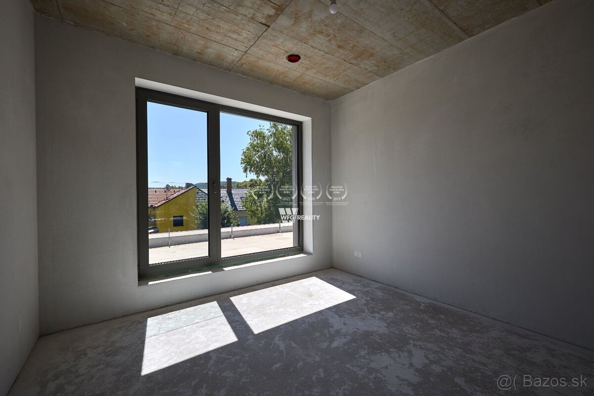 Na predaj 5-izbový Penthouse /245 m2/ v projekte EULENNEST R - 15