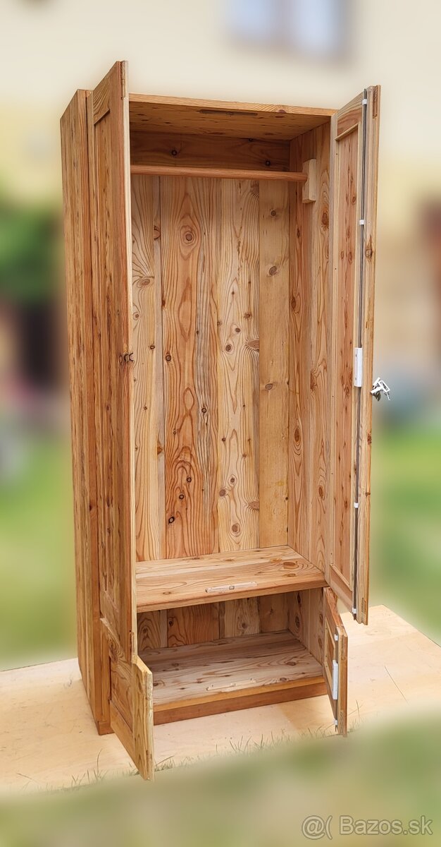 Masívne skrine z červeného smreku. - 15