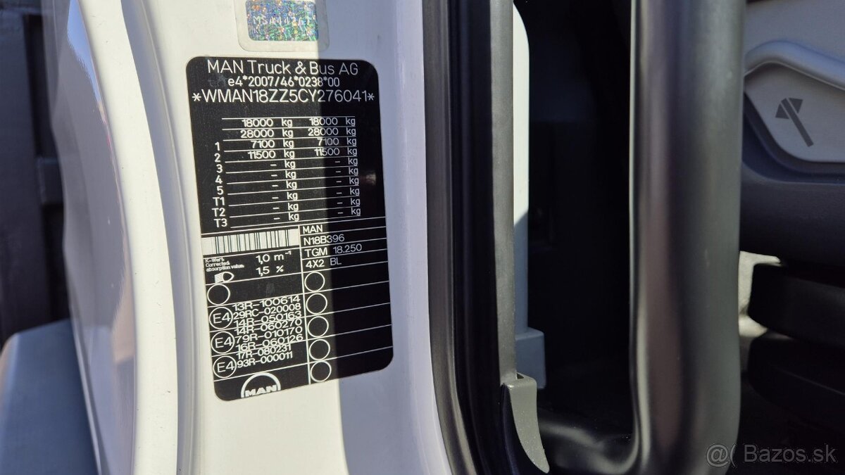 Prodám MAN TGM 18.250 BL EURO 5 - autopřepravník - 15