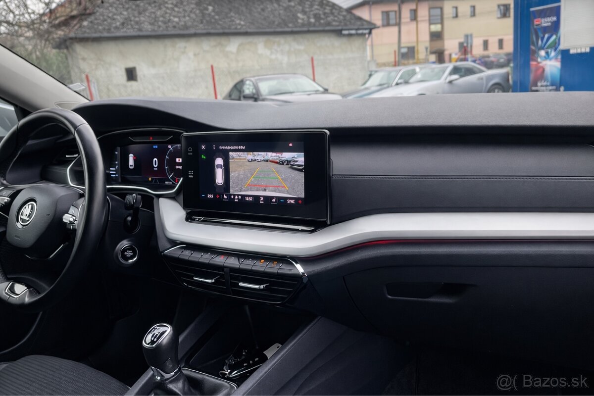 Škoda Octavia Combi 1.0 TSI Style M6 2021 - 15