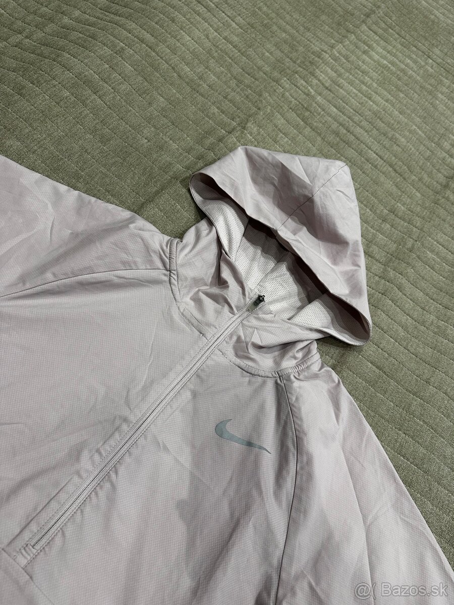 Značkové tričká - 15