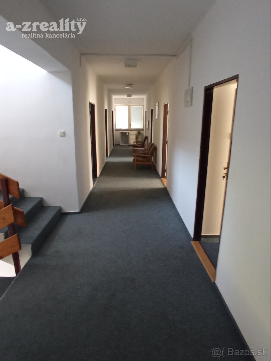 Ponúkame na predaj pekný penzión v Patinciach - 15