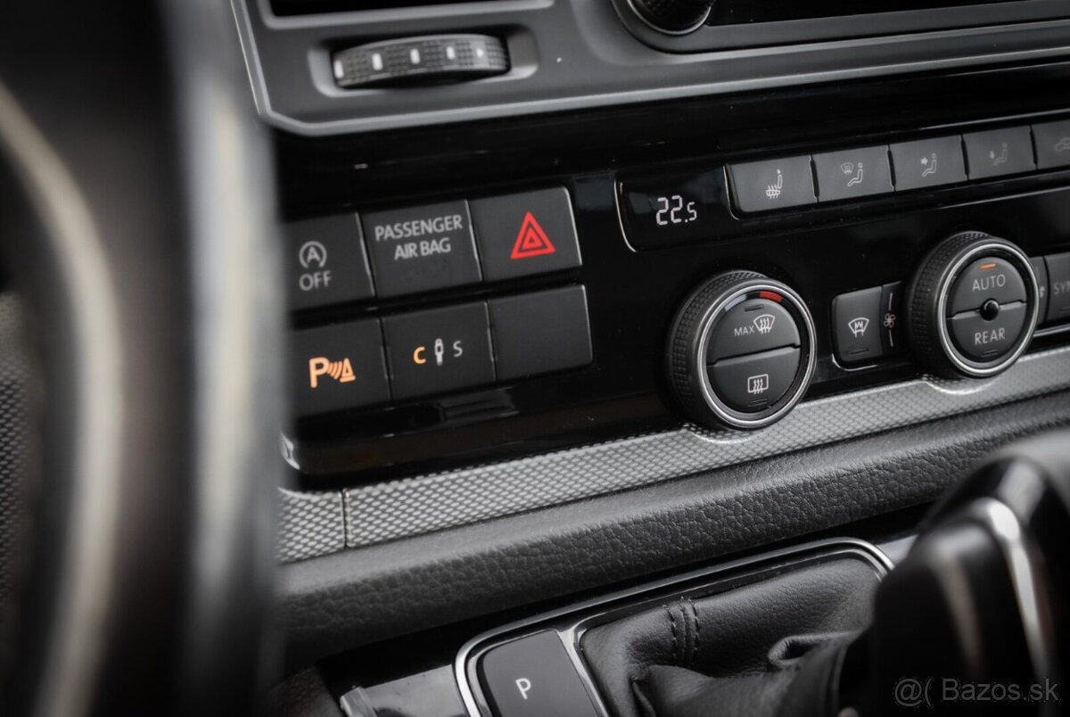 Volkswagen T6 Multivan 2.0 BiTDI BMT 4MOTION DSG - 15