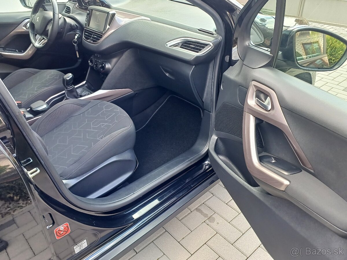 Peugeot 2008 1,2 benzín, 172.000km - 15