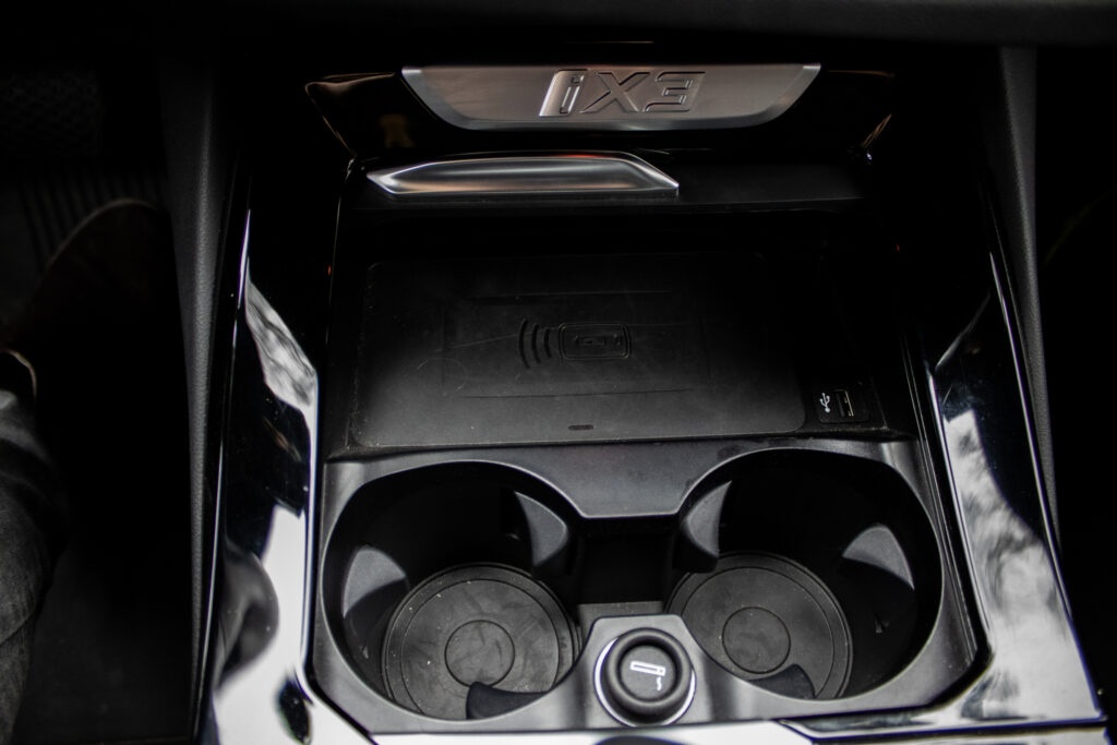 BMW iX3 Panoráma 210kW Harman Kardon - 15