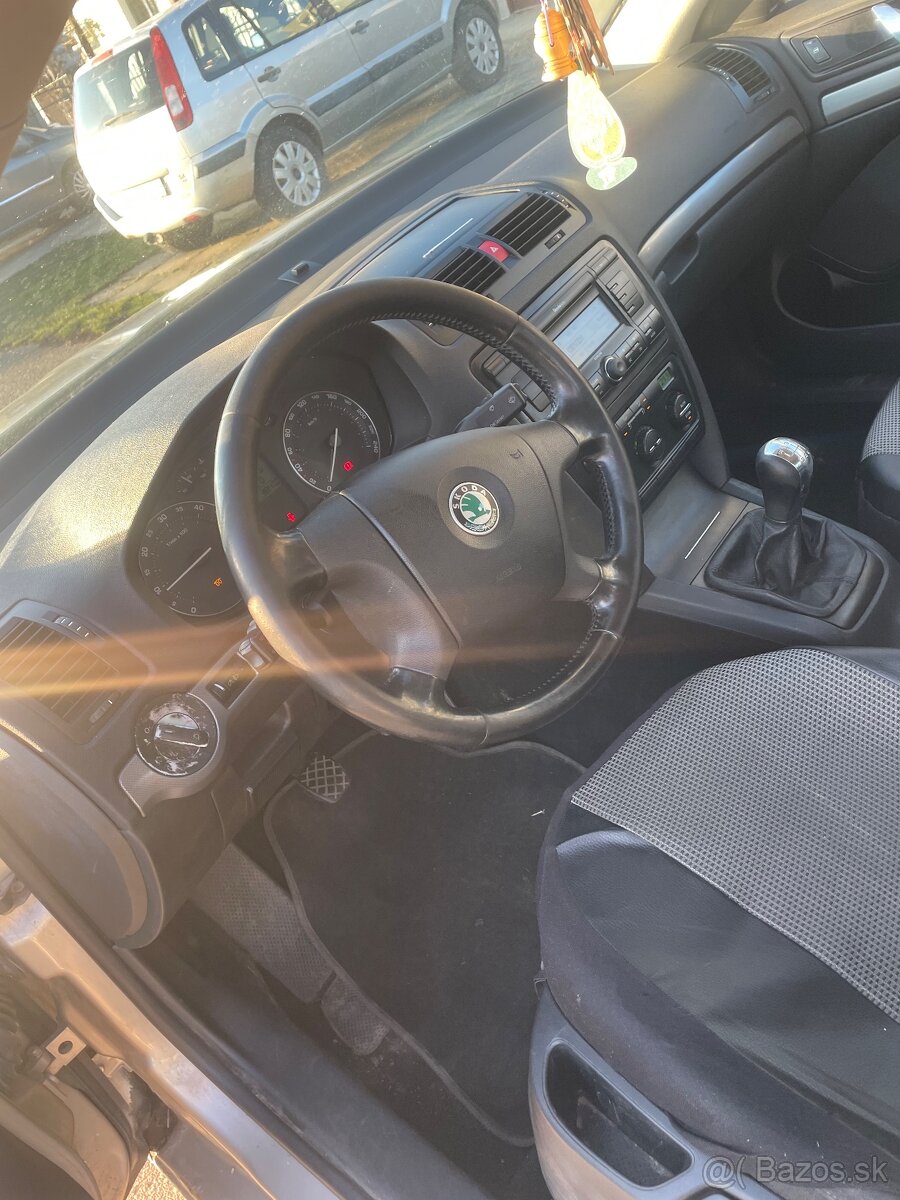 Skoda octavia 2.0tdi 103kw - 15