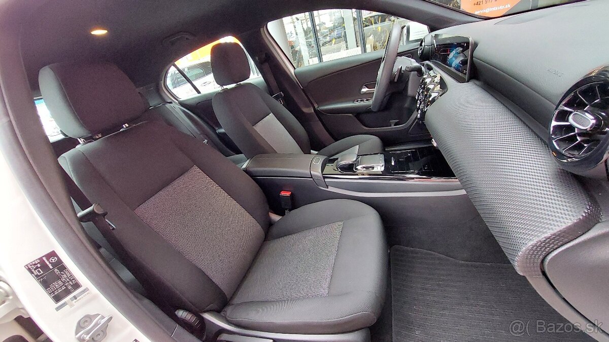 Mercedes-Benz A trieda 200, 7-dct - 15