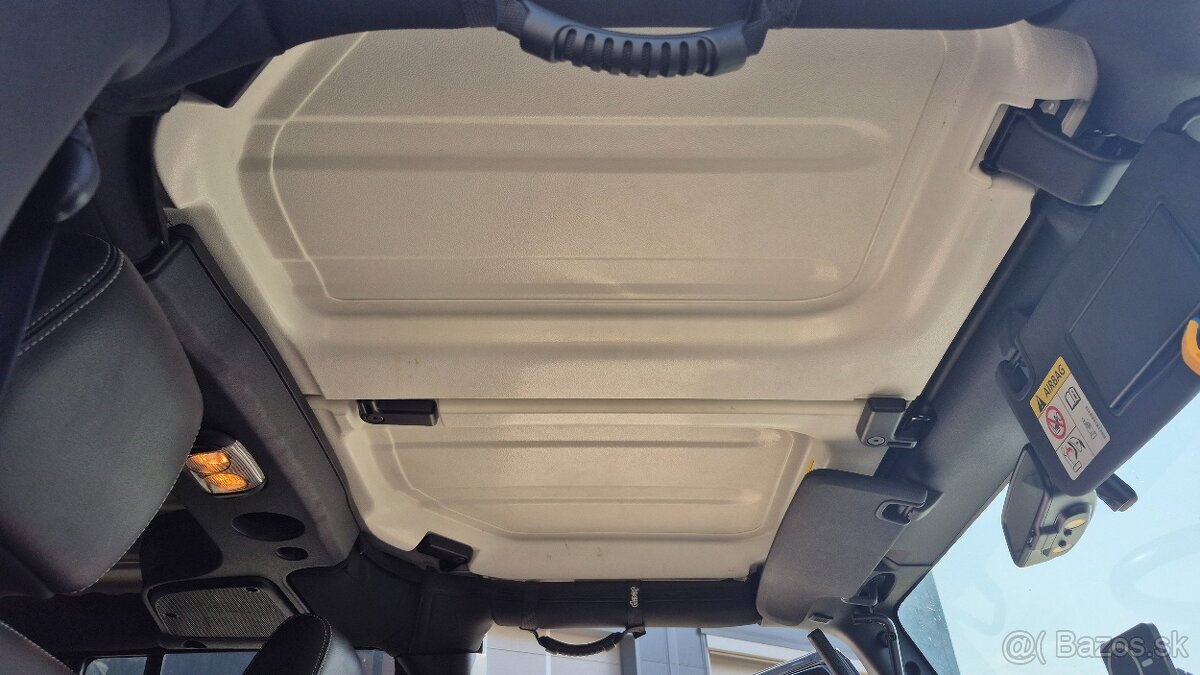 Jeep Wrangler 2.8 CRD 147 kw Sahara A/T 1.maj DPH - 15