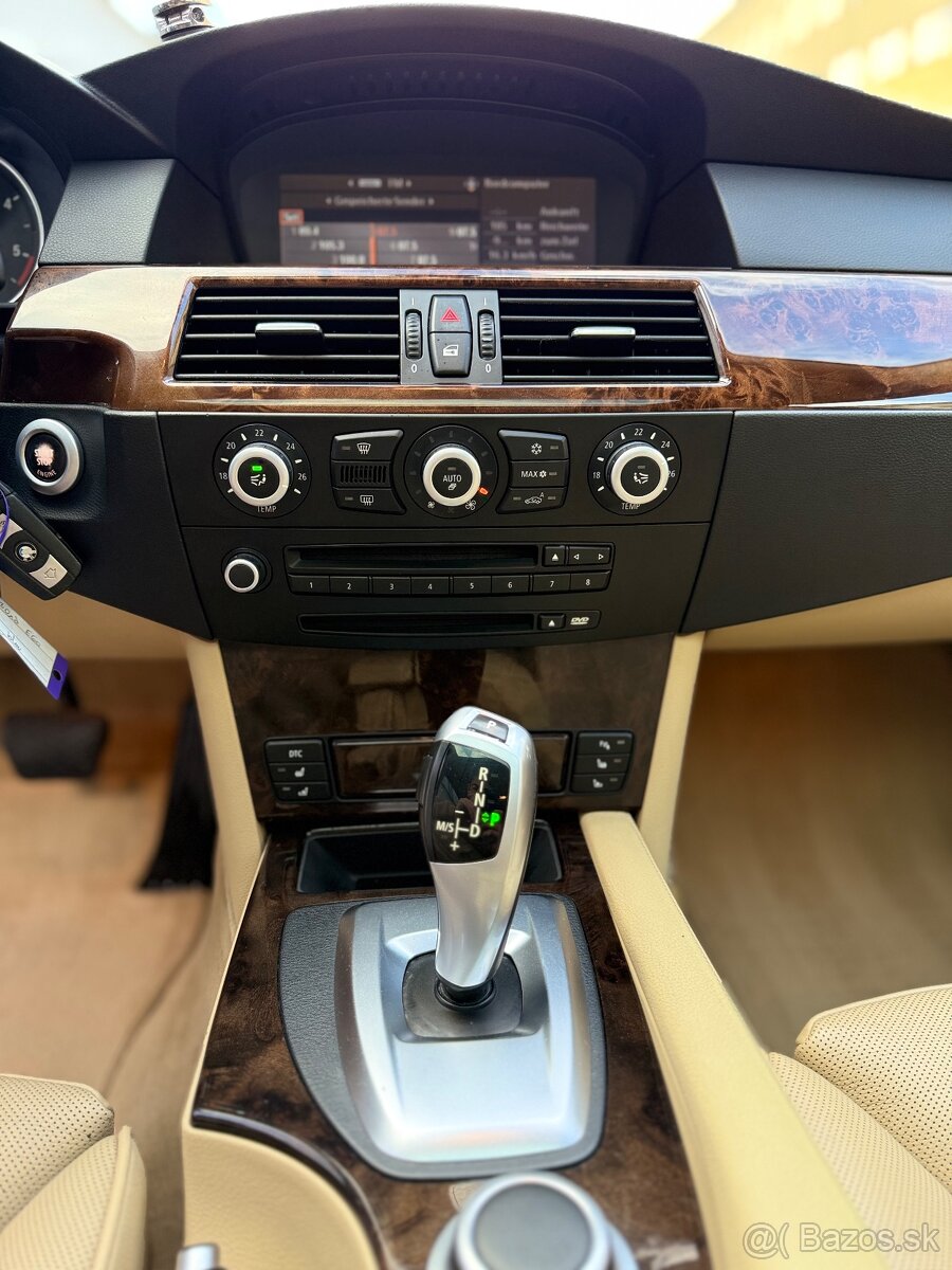 BMW E60 530XD Facelift - 15