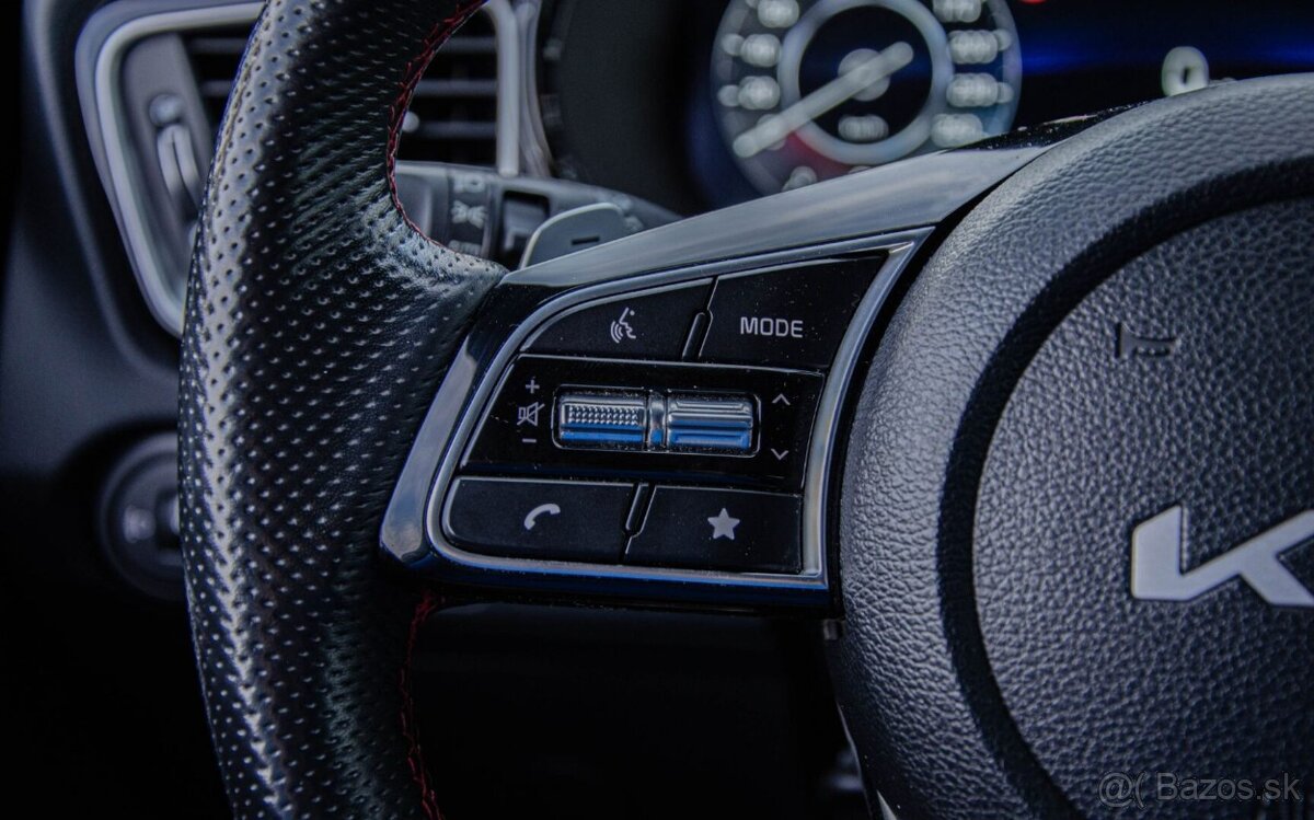 Kia ProCeed 1.6 T-GDi GT A/T, ZÁRUKA - 15