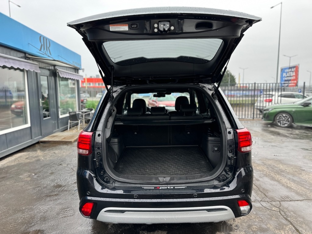 Mitsubishi Outlander 2.4 PHEV 4x4 - 15