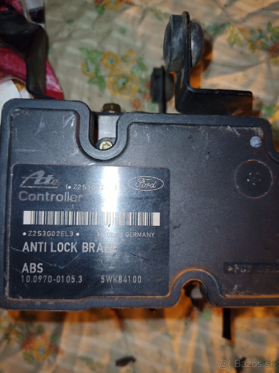 Rozpredam Mazda 3 1,4b 2004 - 15