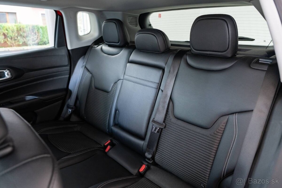 Jeep Compass 1.3 GSE Night Eagle II - 15