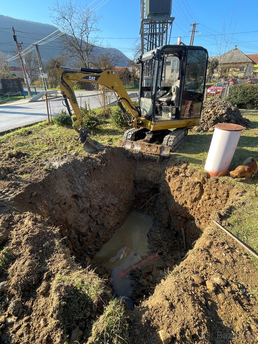 Prenájom Minibagra - 15