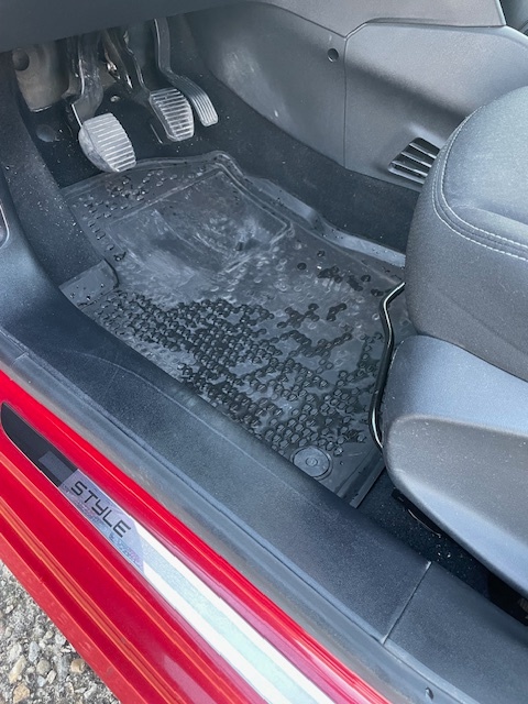 Predám Peugeot 208 Style - 15