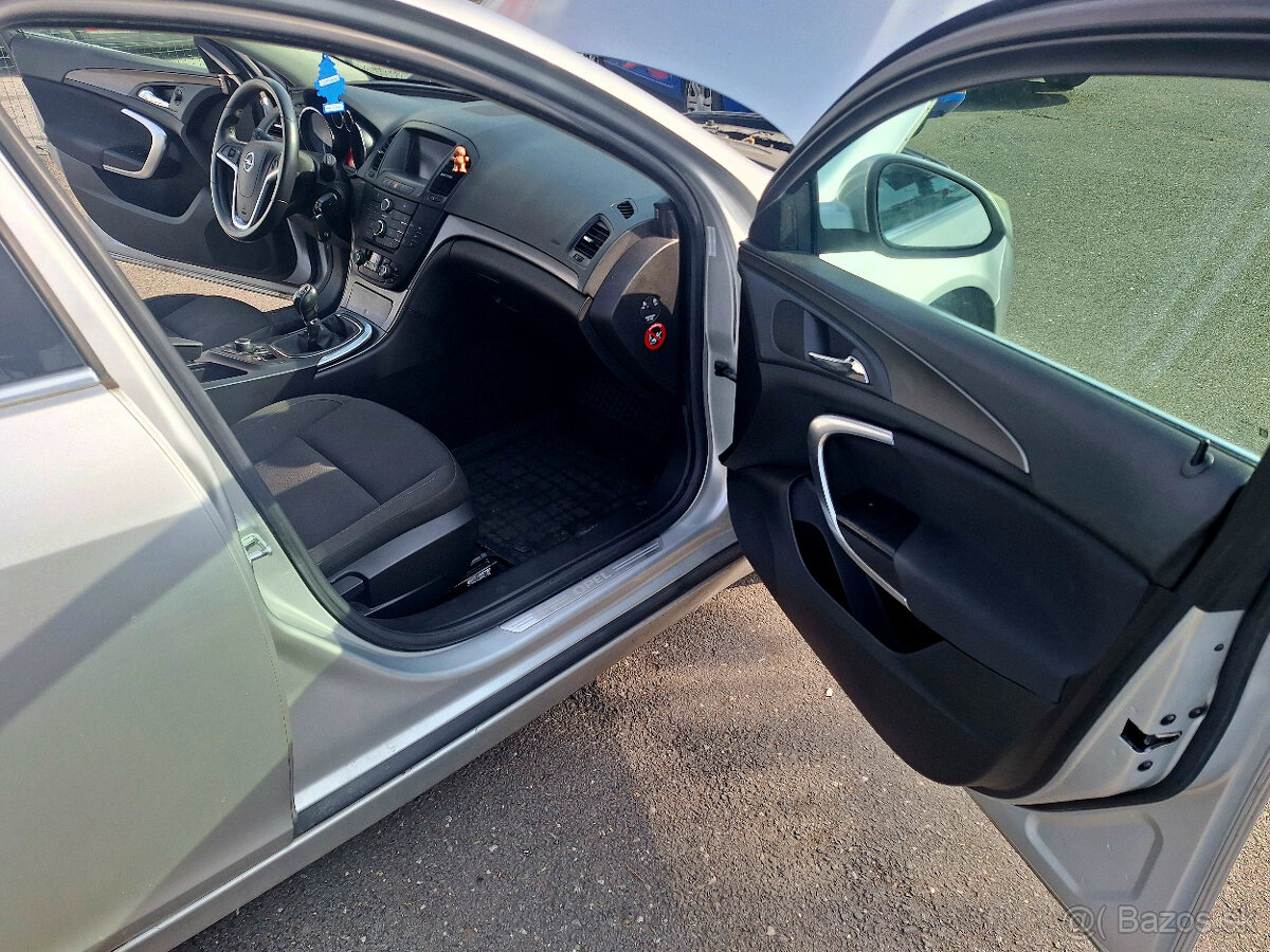 Opel Insignia ST 2.0 CDTI 130k Sport - 15