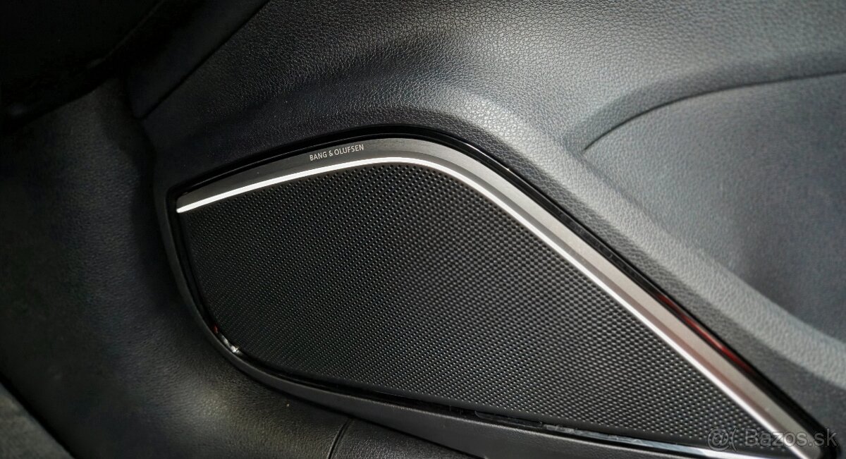 Audi S3 S-Line, Sedan, 81 750 km, Quattro, 228 kW, Facelift - 15