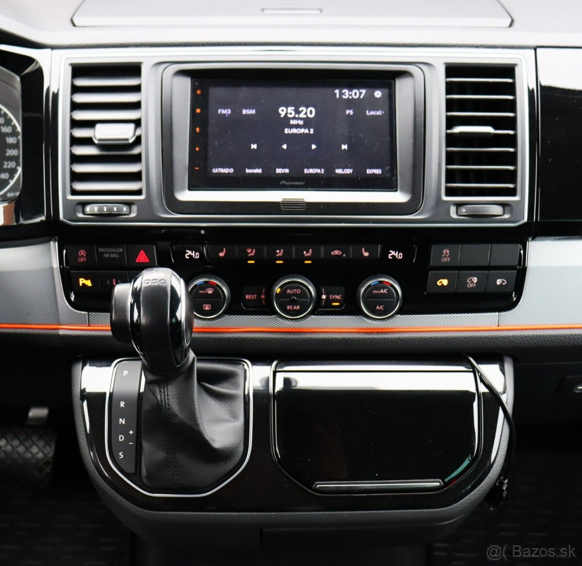 Volkswagen T6 Multivan 2.0 BiTDI BMT Highline 4MOTION DSG - 15