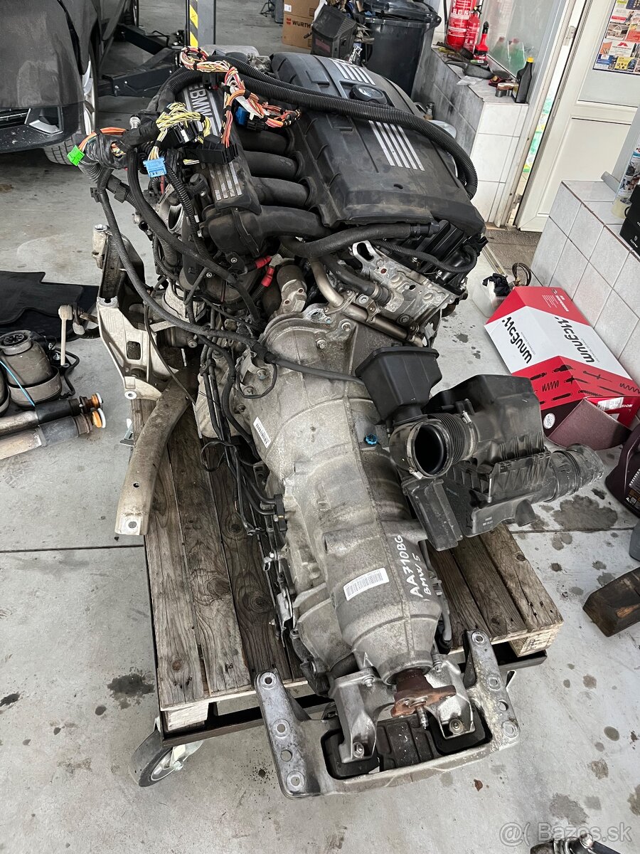 NA DIELY BMW E61 LCi 523i N53 M-PACKET - 15