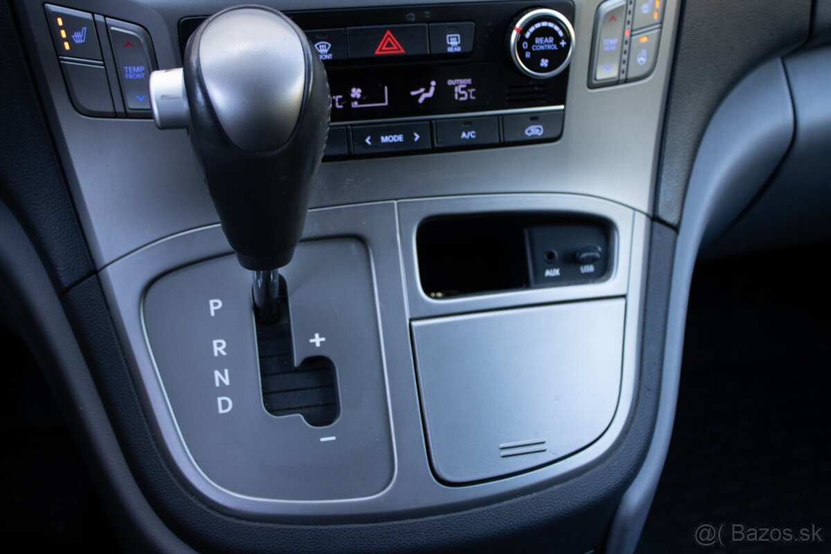Hyundai H1 2.5 CRDi VGT E6 Tour A/T / SK auto, 2.majiteľ - 15