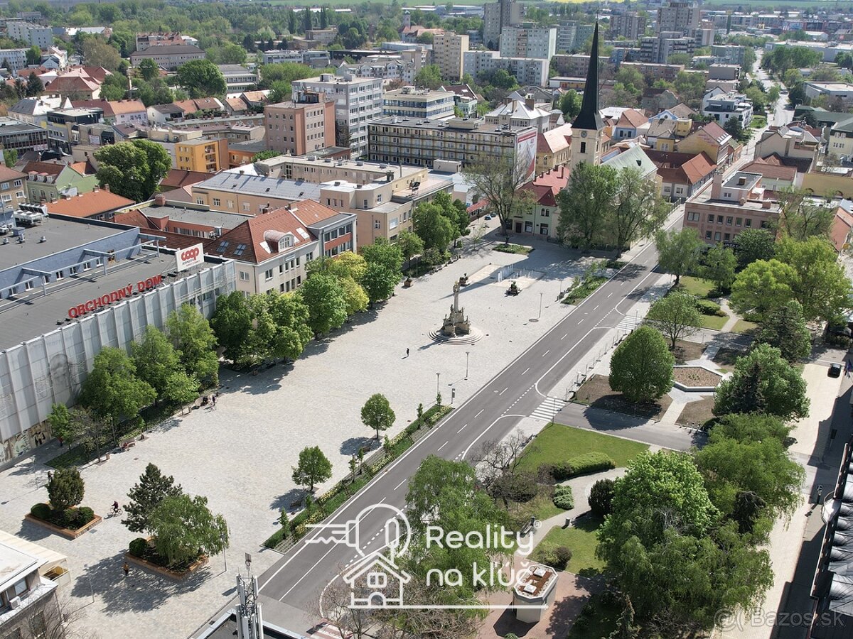 Developerská príležitosť v centre Na predaj stavebný pozemok - 15
