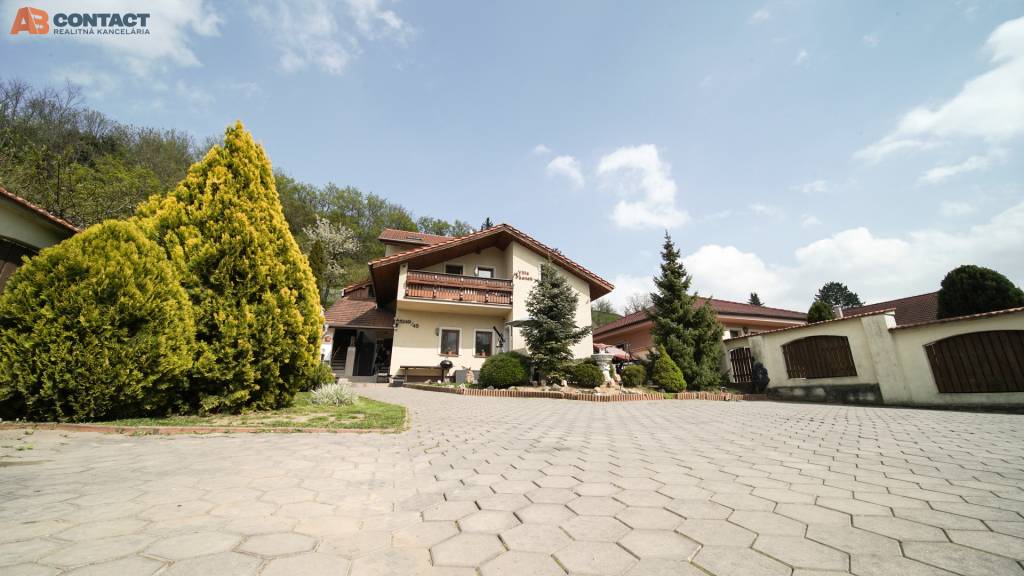 "Villa Pšenek" - menší penzión v obci Banka pri Piešťanoch - 15