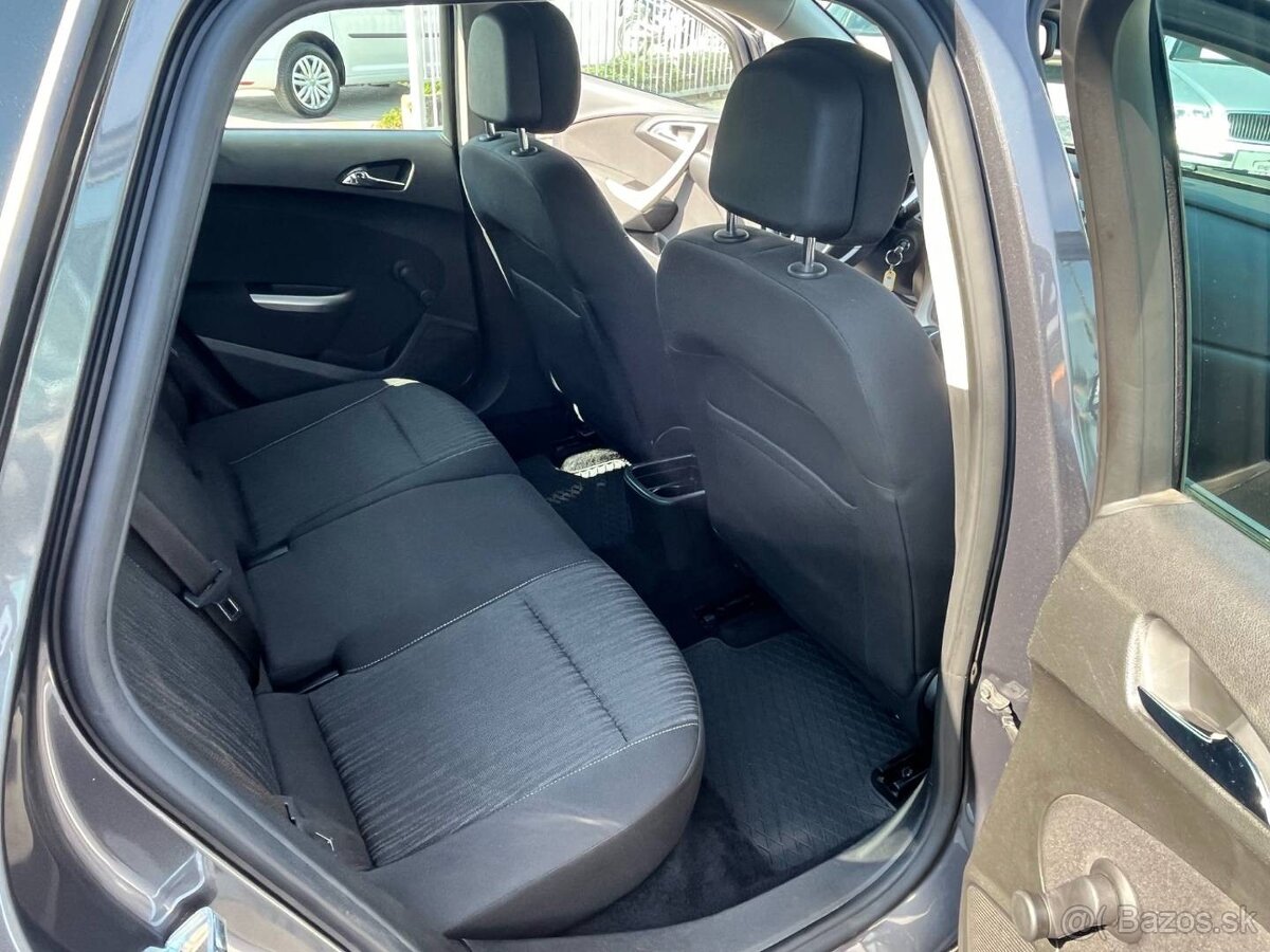 Opel Astra Sport Tourer ST 1.4 Turbo 140k Enjoy A/T - 15