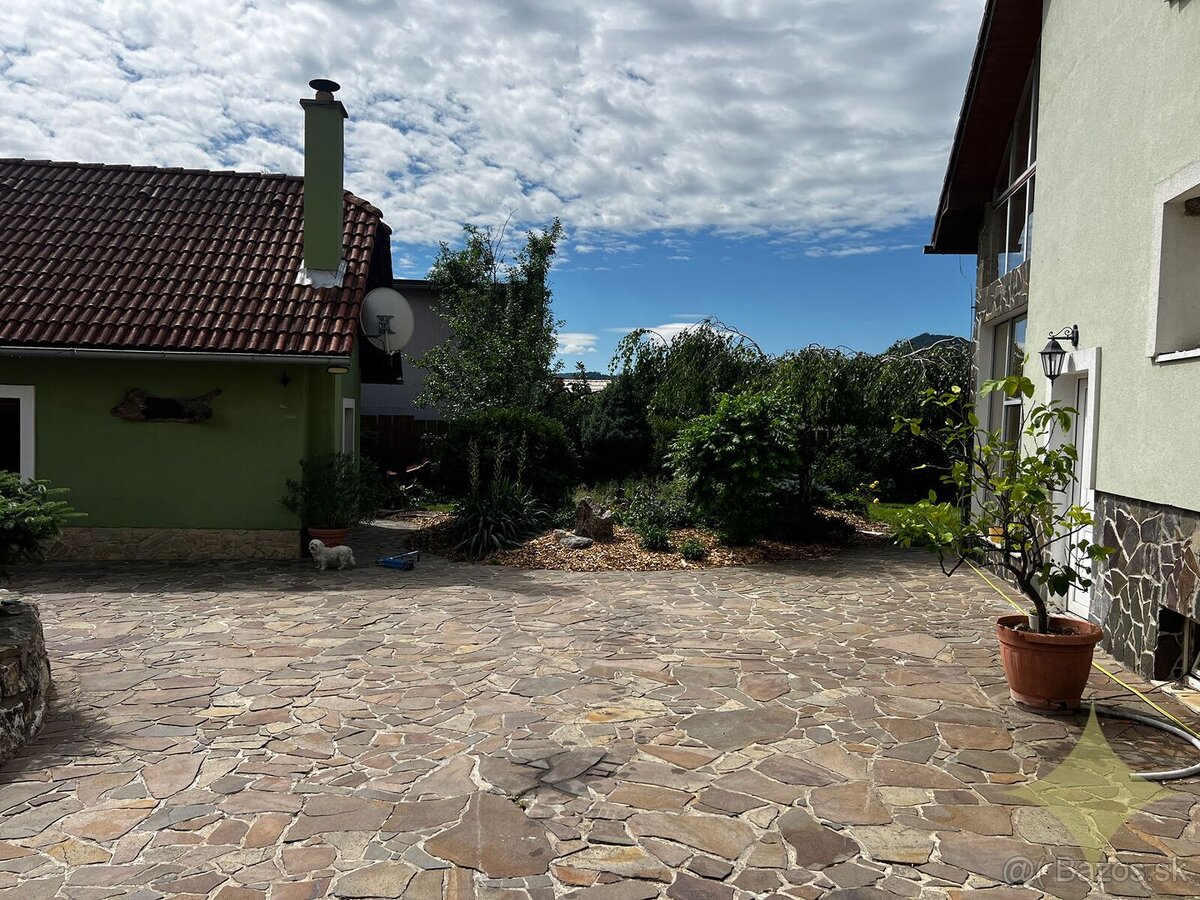 Predaj dvoch vidieckych rodinných domov - 15